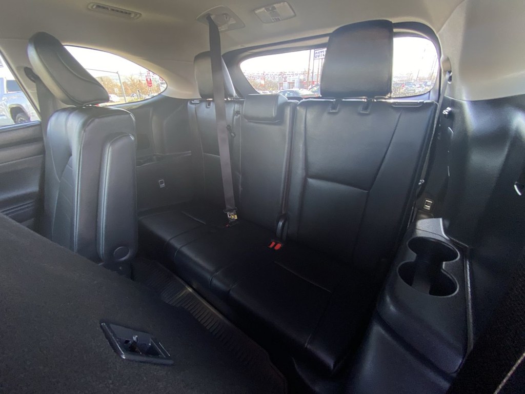 Thumbnail: 2024 Toyota Highlander - 26