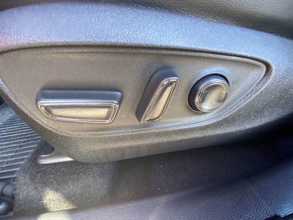 Thumbnail: 2024 Toyota Highlander - 20