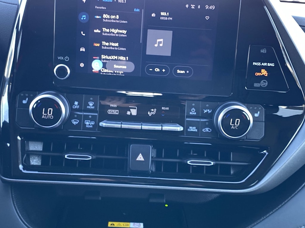 Thumbnail: 2024 Toyota Highlander - 23