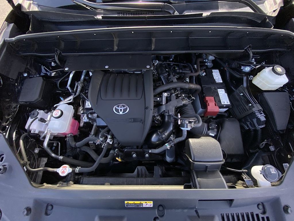 Thumbnail: 2023 Toyota Highlander - 7