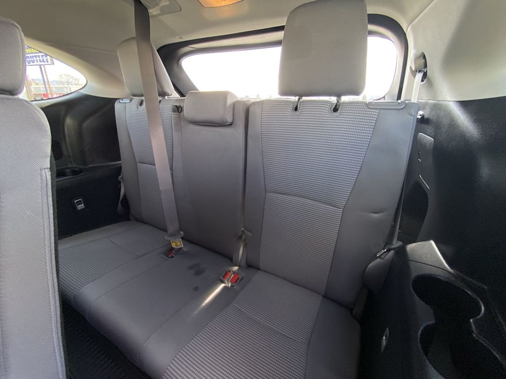 Thumbnail: 2023 Toyota Highlander - 24