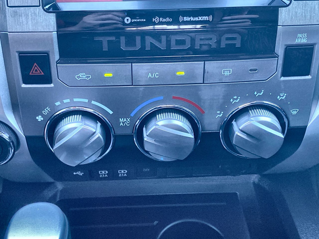 Thumbnail: 2021 Toyota Tundra - 23
