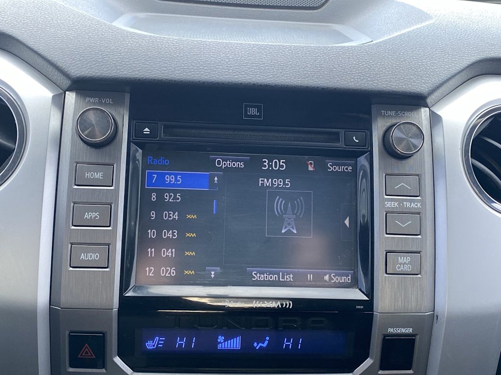 Thumbnail: 2017 Toyota Tundra - 10