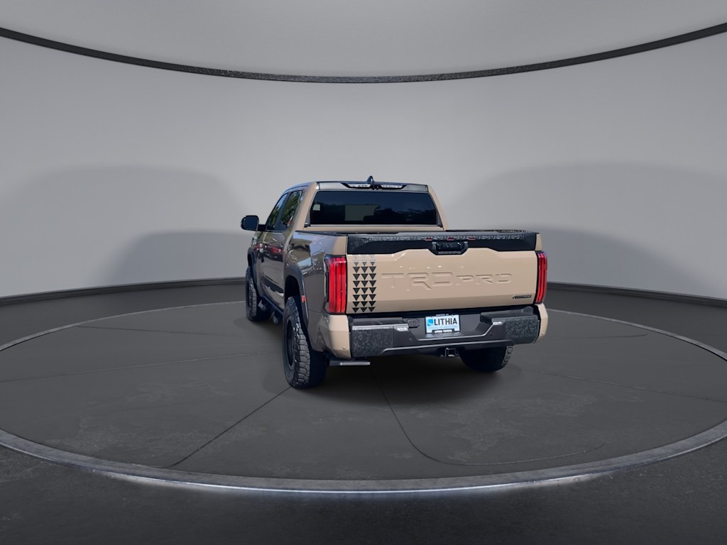 Thumbnail: 2025 Toyota Tundra - 18
