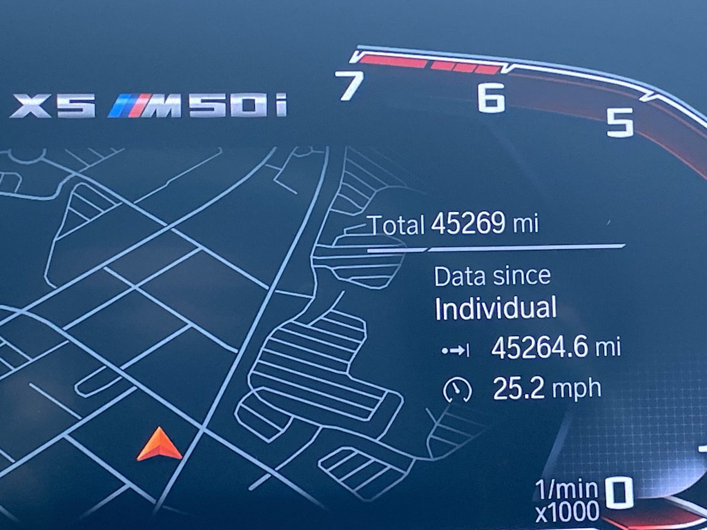 Thumbnail: 2022 BMW X5 - 15
