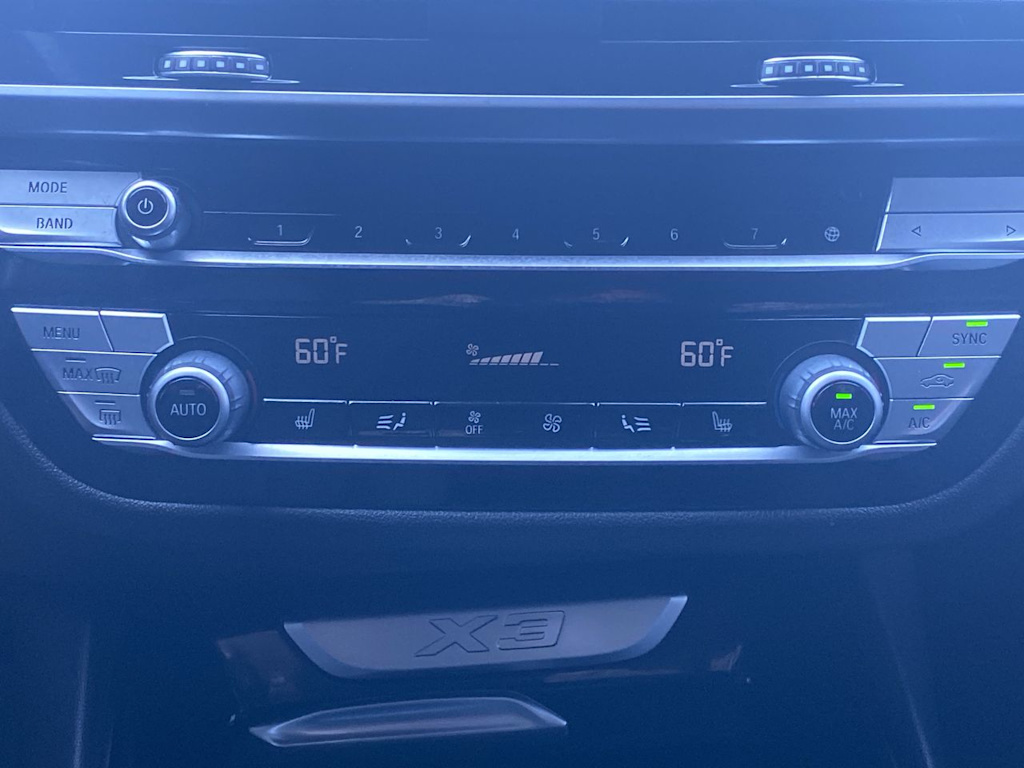 Thumbnail: 2021 BMW X3 - 24