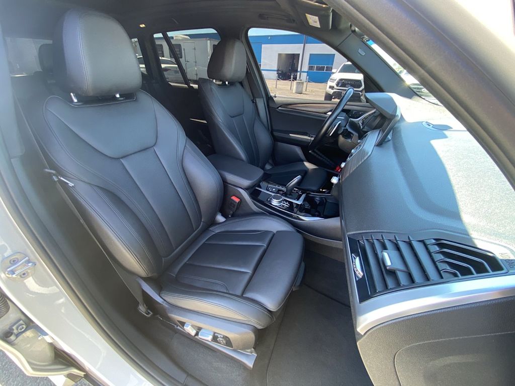 Thumbnail: 2021 BMW X3 - 26