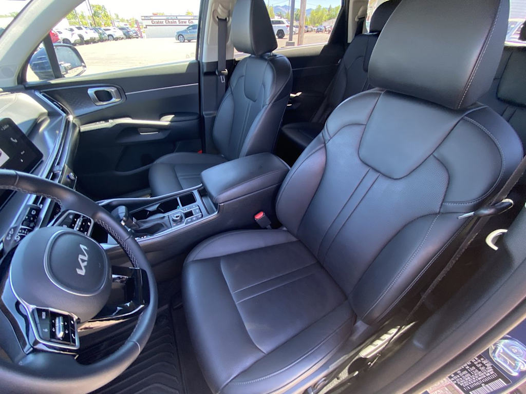 Thumbnail: 2025 Kia Sorento - 8