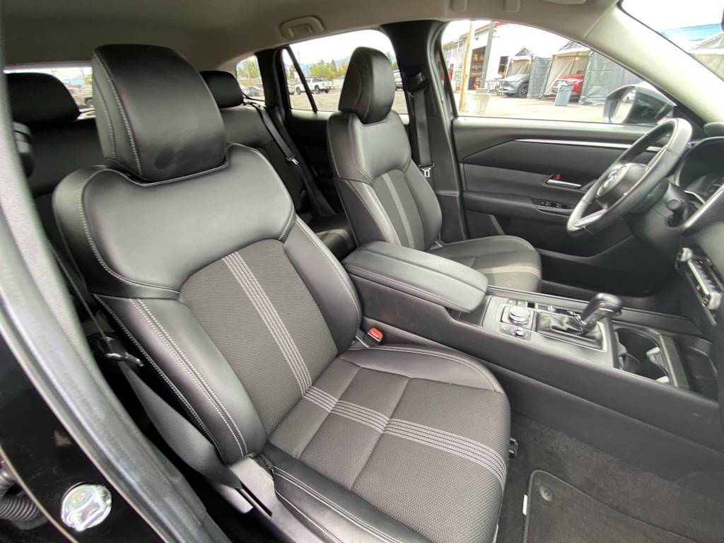 Thumbnail: 2025 Mazda CX-50 - 9