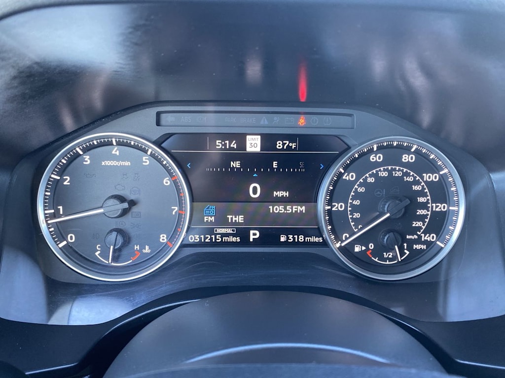 Thumbnail: 2024 Mitsubishi Outlander - 12