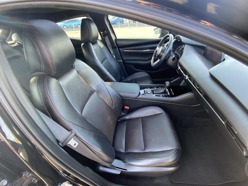 Thumbnail: 2019 Mazda Mazda3 - 25