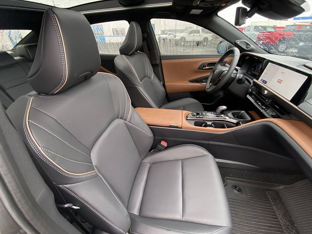 Thumbnail: 2026 Toyota Crown - 9