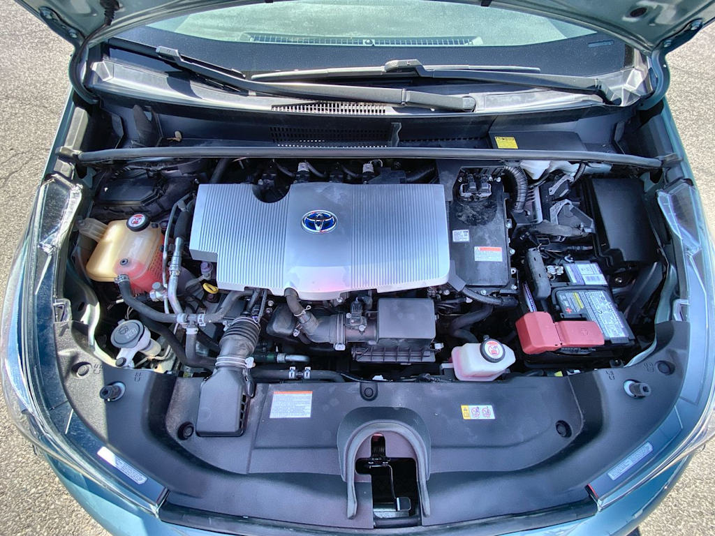 Thumbnail: 2017 Toyota Prius - 7