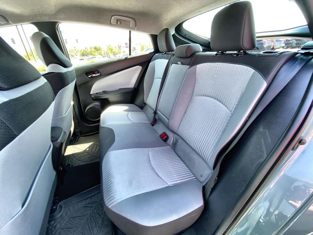 Thumbnail: 2017 Toyota Prius - 10