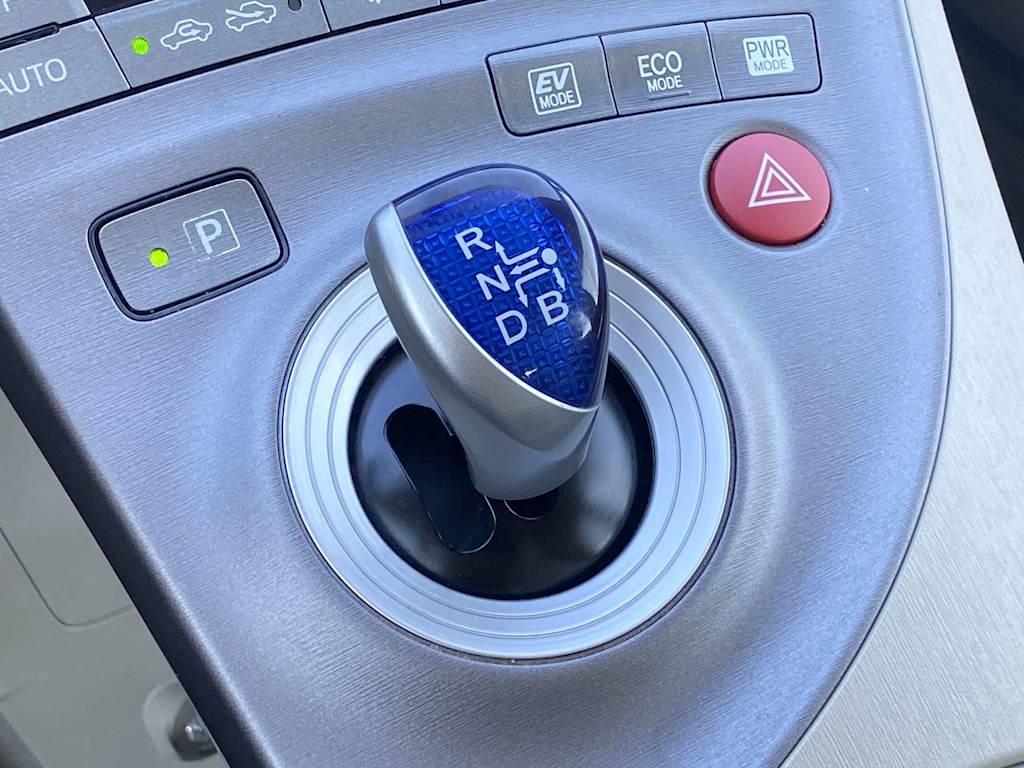 Thumbnail: 2013 Toyota Prius - 12