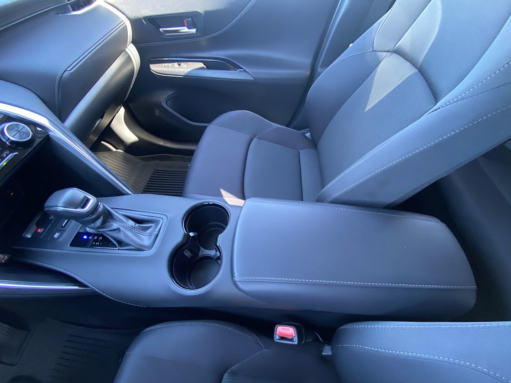 Thumbnail: 2024 Toyota Venza - 8