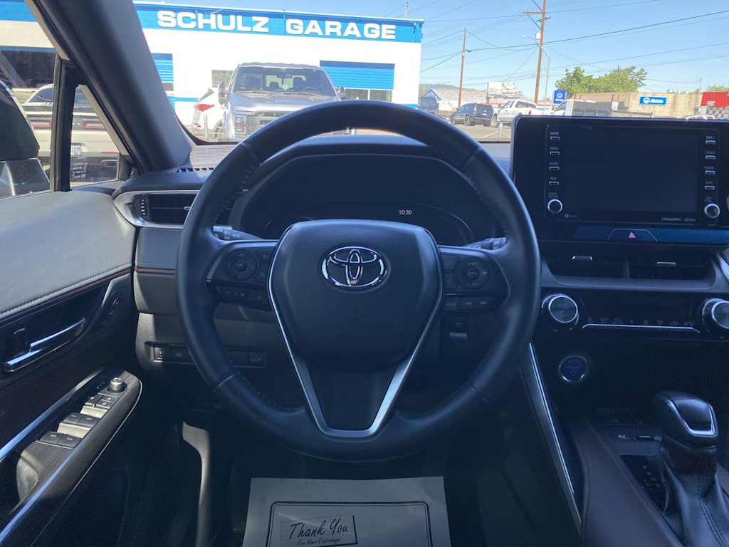 Thumbnail: 2022 Toyota Venza - 2