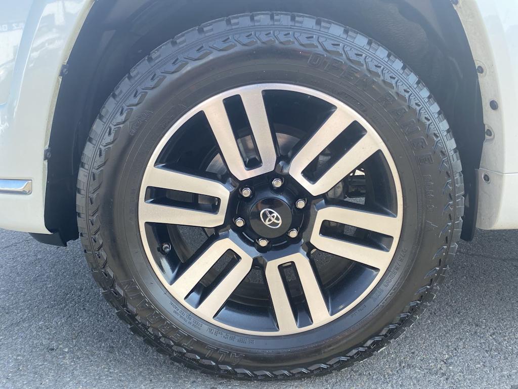 Thumbnail: 2017 Toyota 4Runner - 5