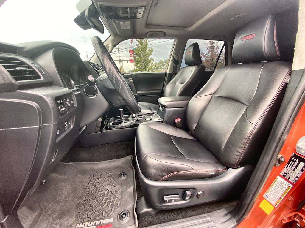Thumbnail: 2024 Toyota 4Runner - 8