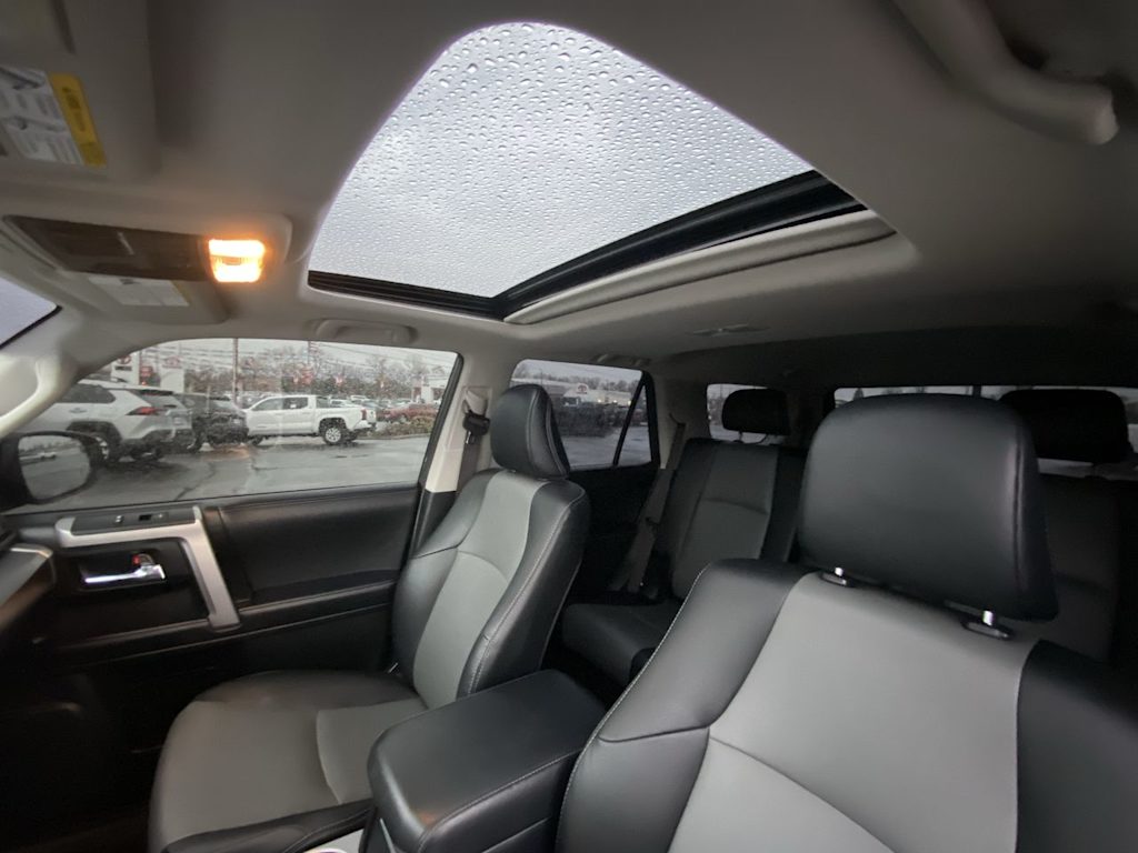 Thumbnail: 2024 Toyota 4Runner - 26