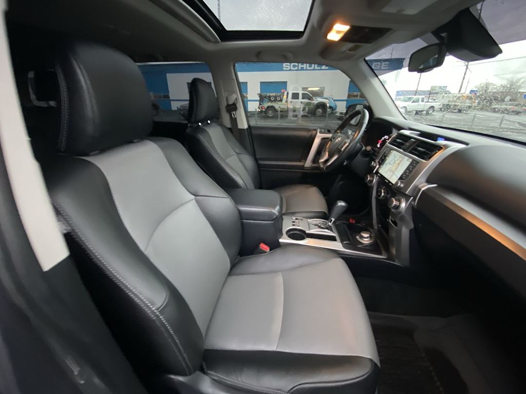 Thumbnail: 2024 Toyota 4Runner - 10