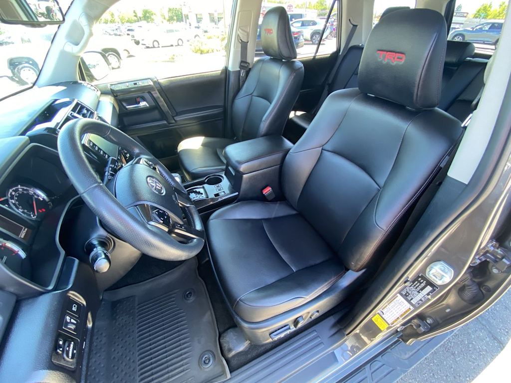 Thumbnail: 2021 Toyota 4Runner - 8