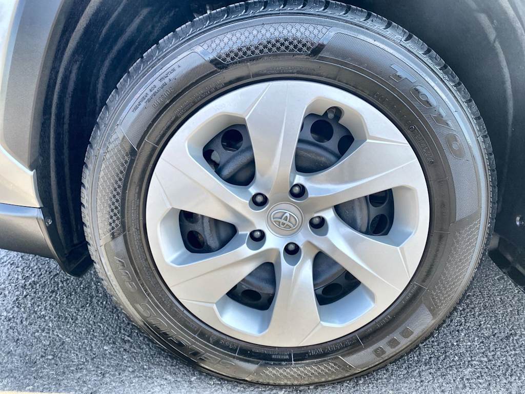 Thumbnail: 2019 Toyota RAV4 - 5