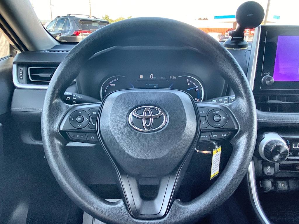 Thumbnail: 2024 Toyota RAV4 - 2