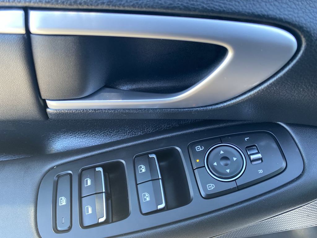 Thumbnail: 2025 Hyundai Sonata - 20