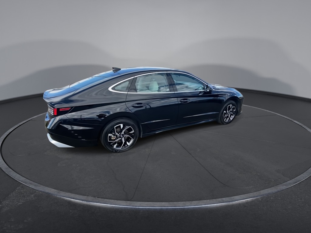 Thumbnail: 2025 Hyundai Sonata - 18