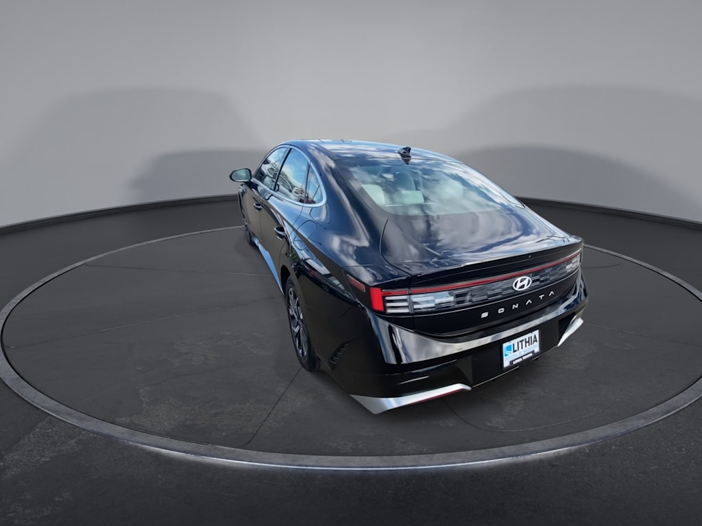 Thumbnail: 2025 Hyundai Sonata - 16