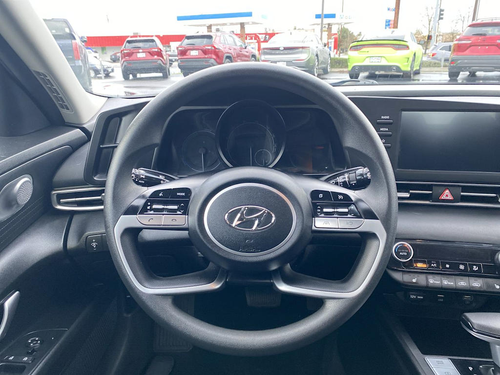 Thumbnail: 2023 Hyundai Elantra - 2