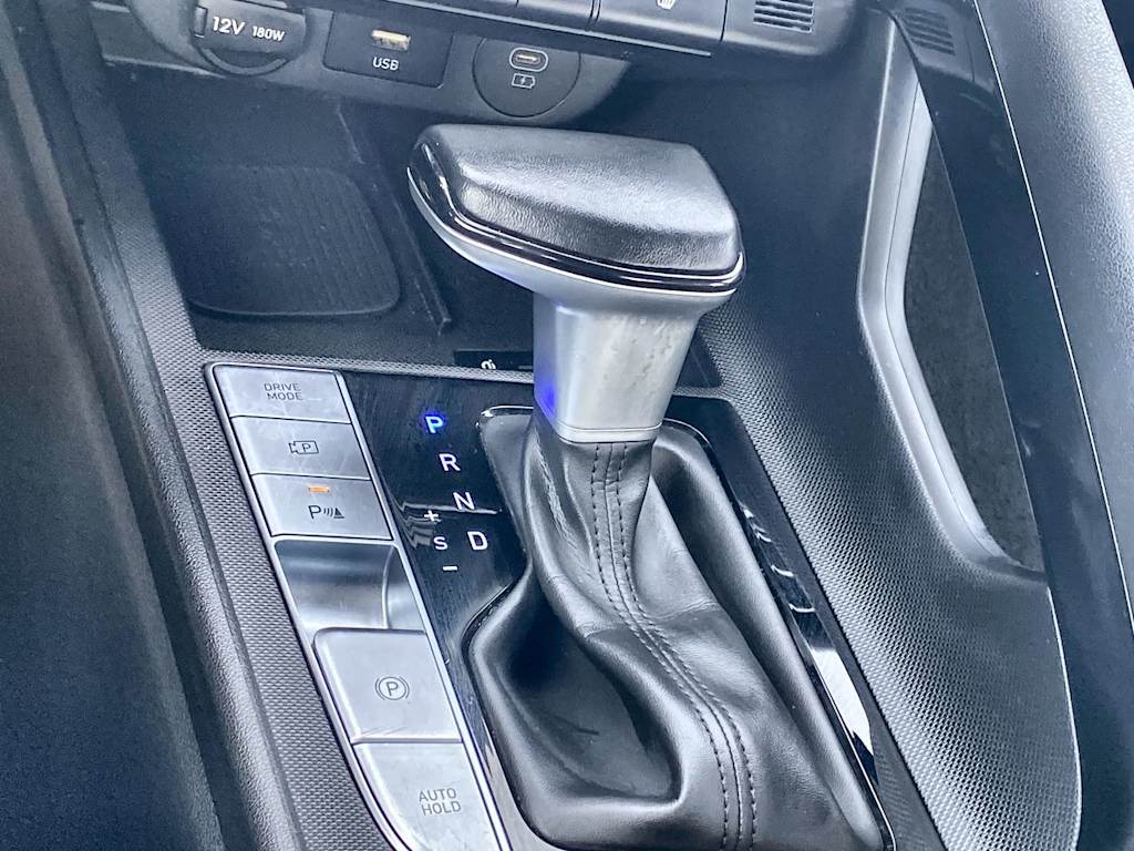 Thumbnail: 2024 Hyundai Elantra - 11
