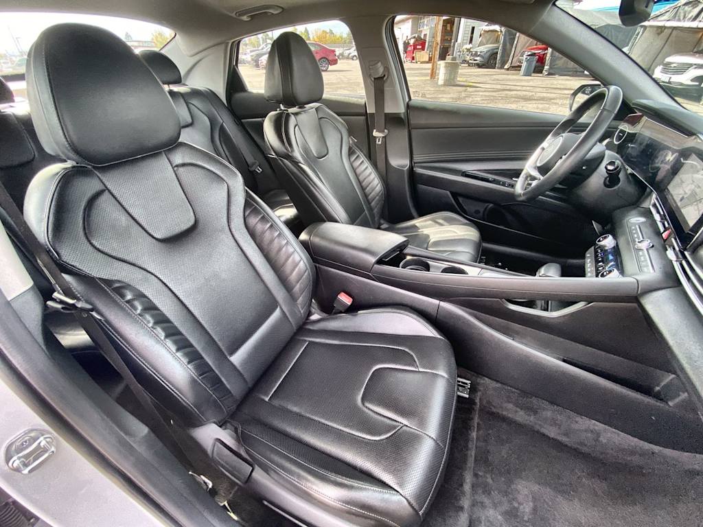Thumbnail: 2024 Hyundai Elantra - 8