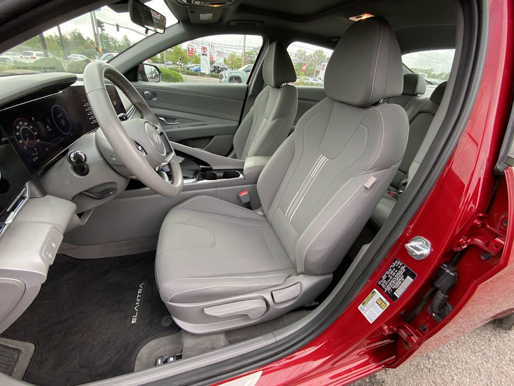 Thumbnail: 2025 Hyundai Elantra - 7