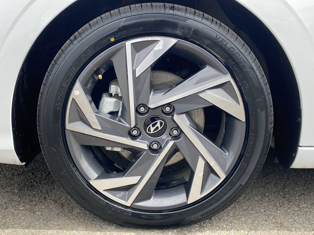 Thumbnail: 2025 Hyundai Elantra - 5
