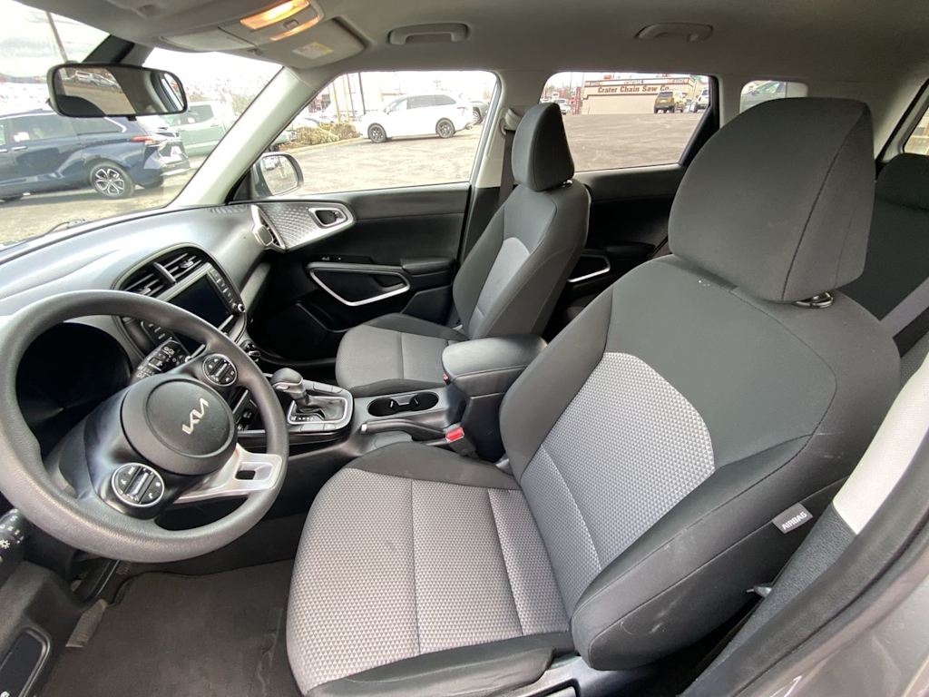 Thumbnail: 2024 Kia Soul - 7