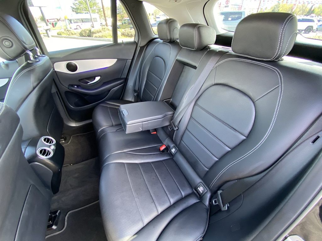 2022 Mercedes-Benz GLC 300 10
