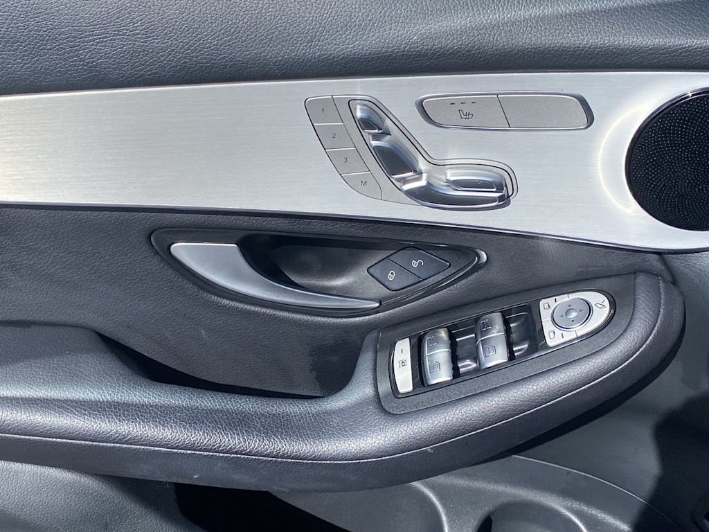 2022 Mercedes-Benz GLC 300 20