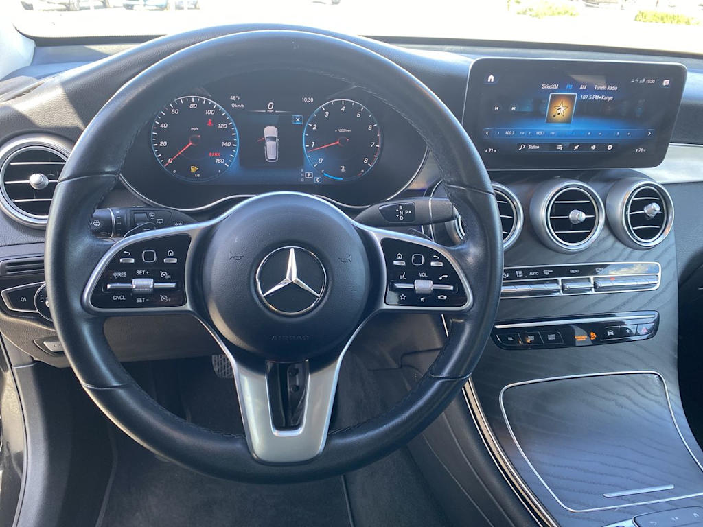 2022 Mercedes-Benz GLC 300 2