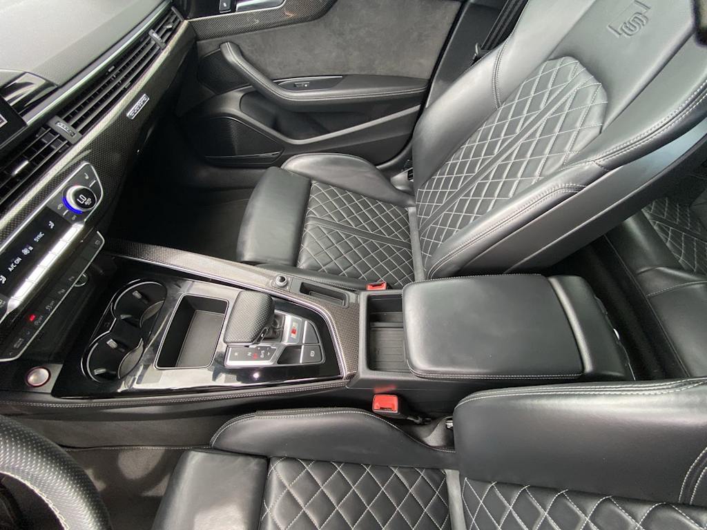 Thumbnail: 2021 Audi S5 - 10