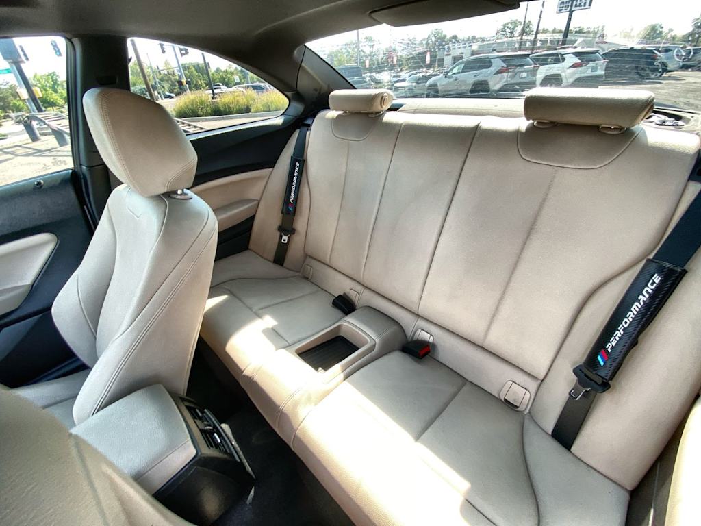 Thumbnail: 2016 BMW 2 Series - 10