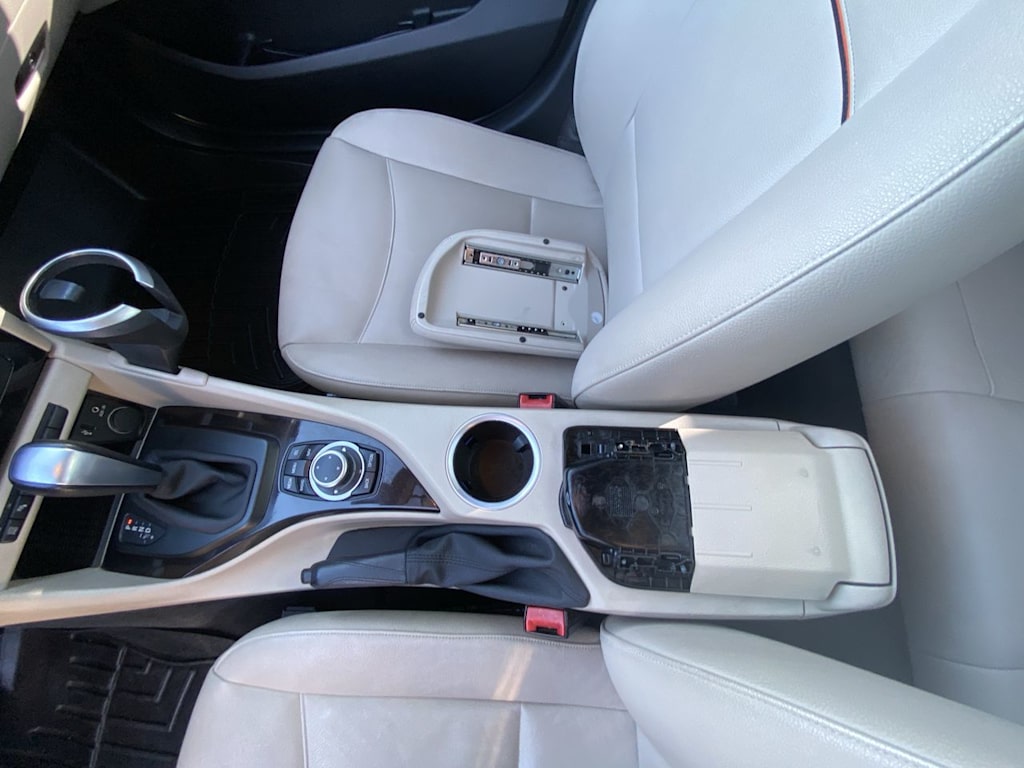 Thumbnail: 2015 BMW X1 - 25