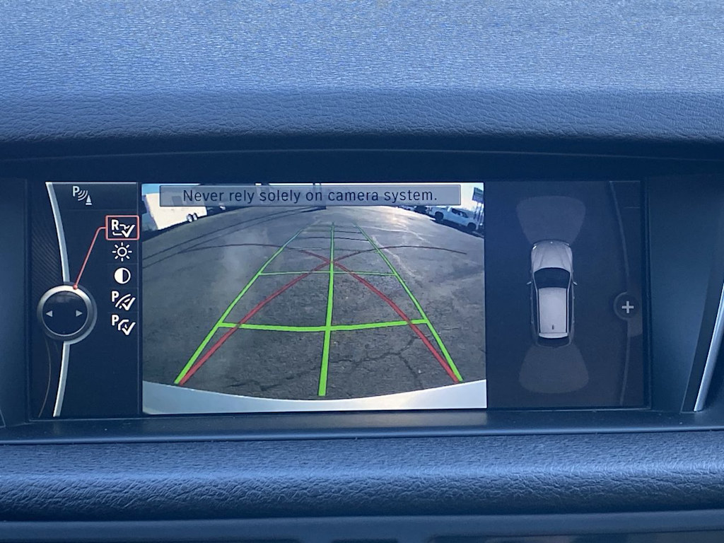 Thumbnail: 2015 BMW X1 - 22