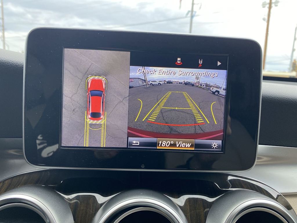 Thumbnail: 2017 Mercedes-Benz GLC - 21