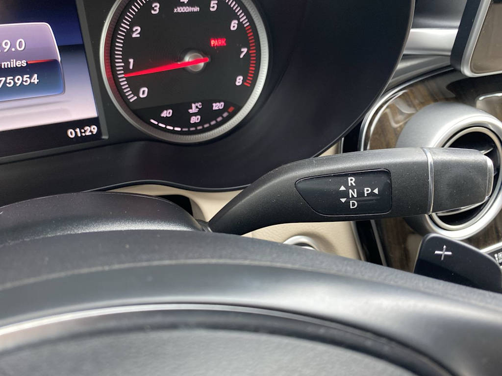 Thumbnail: 2017 Mercedes-Benz GLC - 23