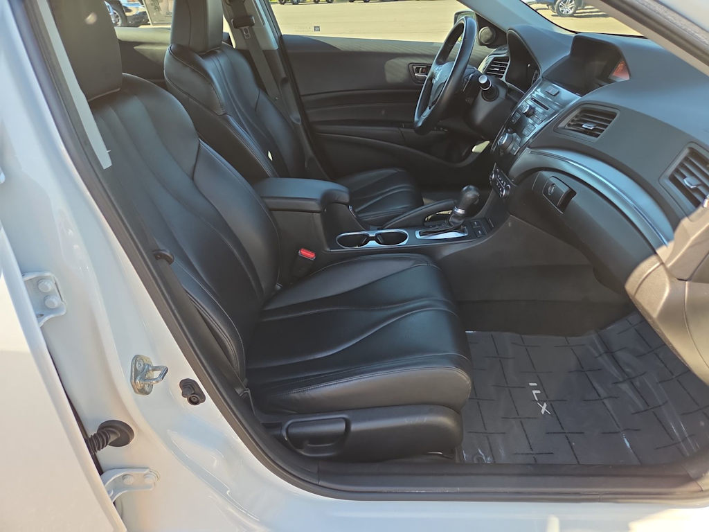 Thumbnail: 2019 Acura ILX - 11