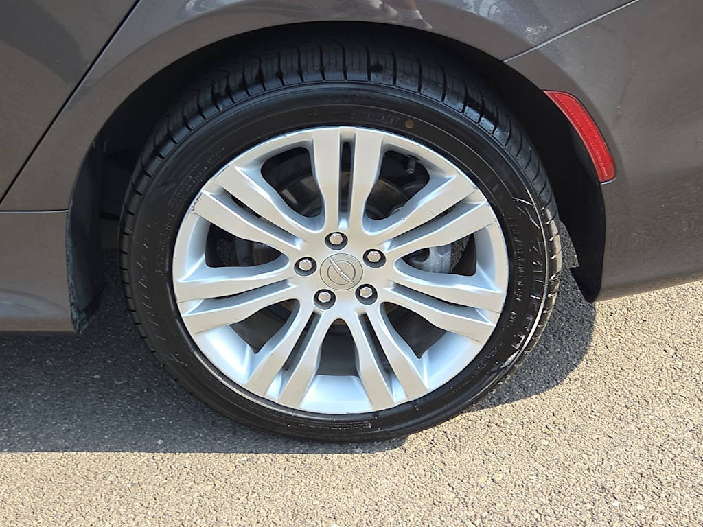 Thumbnail: 2015 Chrysler 200 - 8