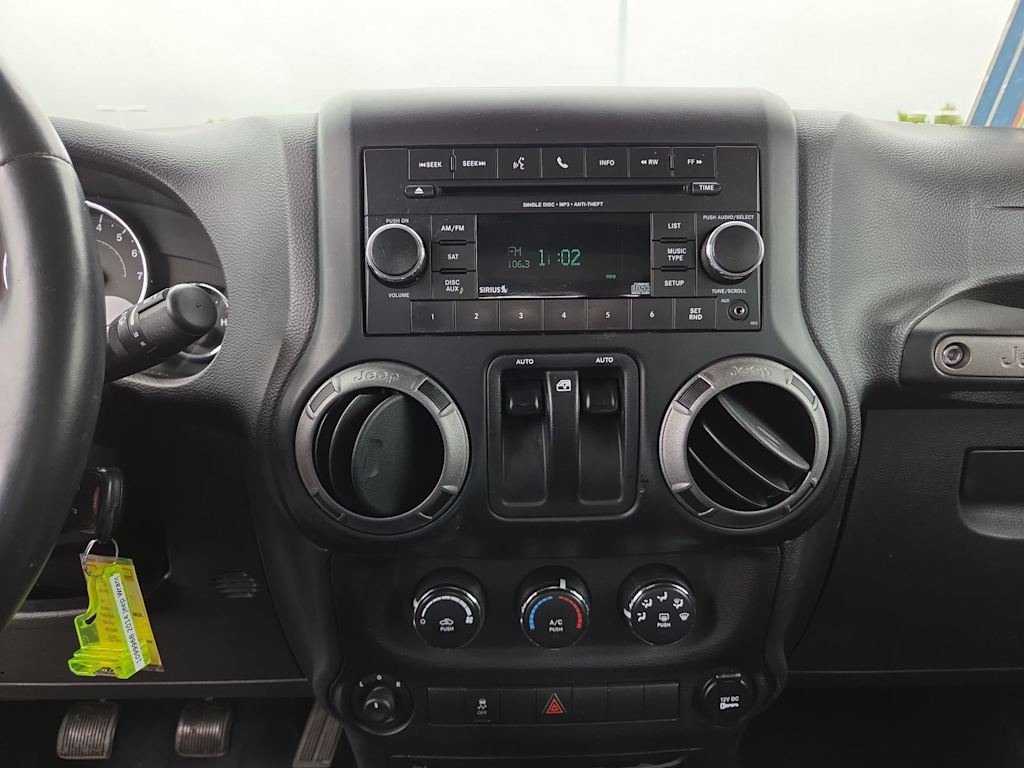 Thumbnail: 2014 Jeep Wrangler - 13