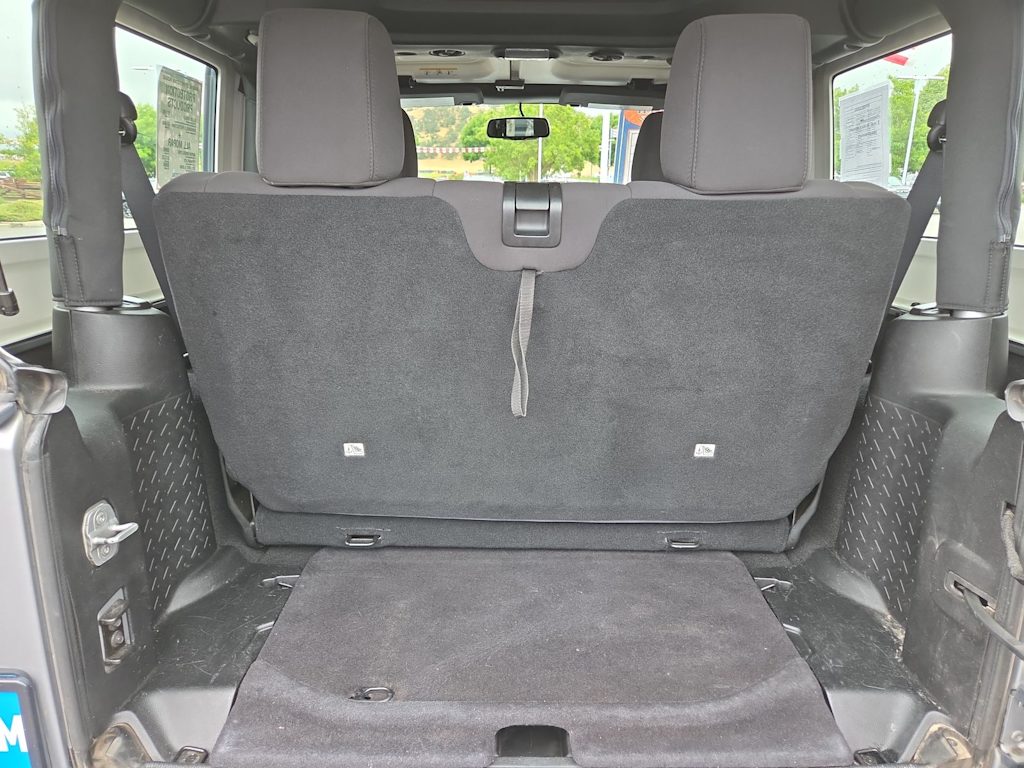 Thumbnail: 2014 Jeep Wrangler - 29